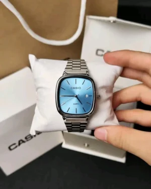 casio quartz vintage watch