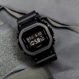 g shock 5600bb metal body black